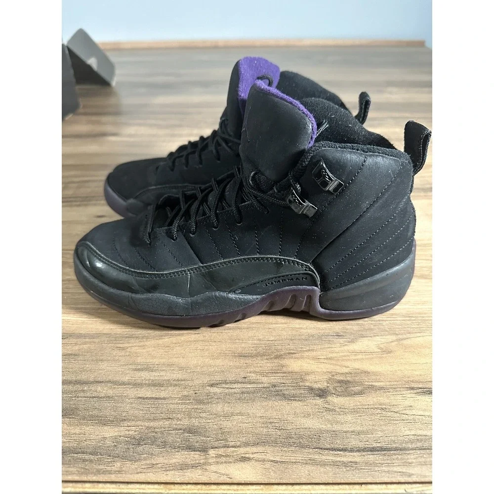 Nike‎ Air Jordan Retro XII Youth 5Y Black Grand Purple 153265 051